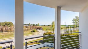 thumbnail: Balcony view