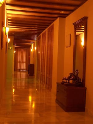 thumbnail: Interior