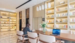 thumbnail: Business center
