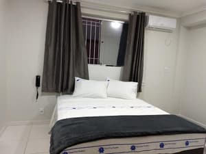 thumbnail: Front of property