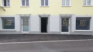 thumbnail: Exterior