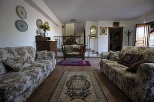 thumbnail: Interior