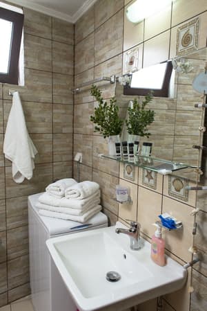 thumbnail: Bathroom