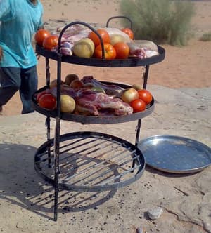 thumbnail: Outdoor dining