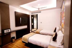 thumbnail: Room
