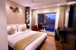 thumbnail: Room