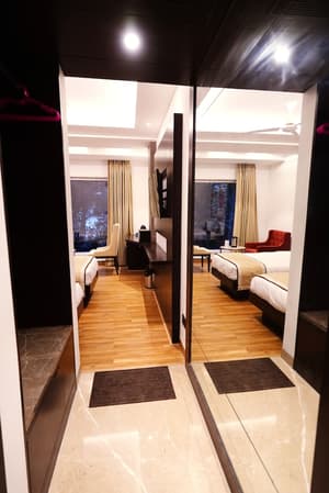 thumbnail: Room