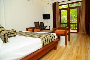 thumbnail: Room