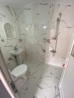 thumbnail: Bathroom