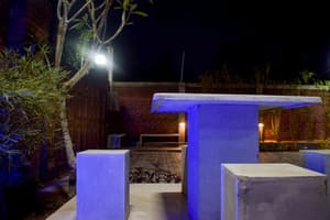 thumbnail: Exterior
