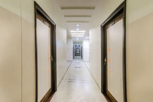 thumbnail: Hallway