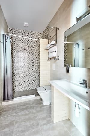 thumbnail: Bathroom