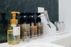 thumbnail: Bathroom amenities