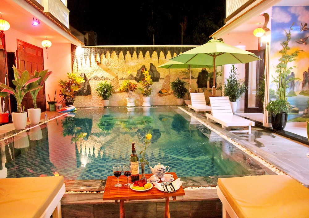 Front of property - evening/night