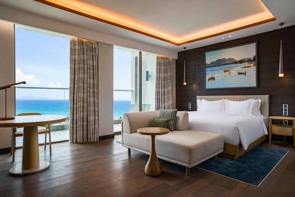 Beach/ocean view