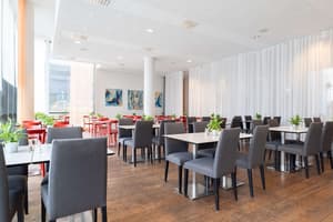 thumbnail: Restaurant