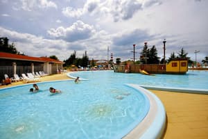 thumbnail: Outdoor pool