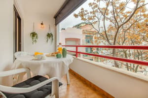 thumbnail: Balcony