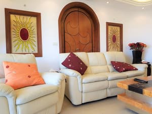 thumbnail: Living area