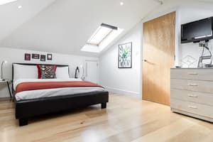 thumbnail: Room