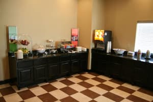thumbnail: Breakfast area