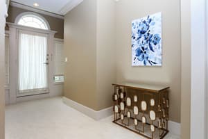 thumbnail: Interior entrance