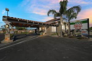 thumbnail: Exterior