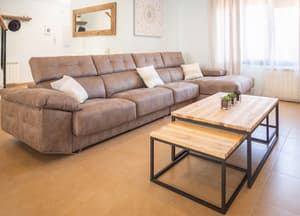 thumbnail: Lounge