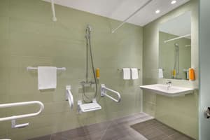 thumbnail: Bathroom shower
