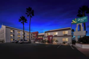 thumbnail: Exterior