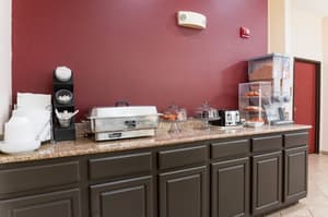 thumbnail: Breakfast area