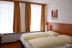 thumbnail: Room amenity