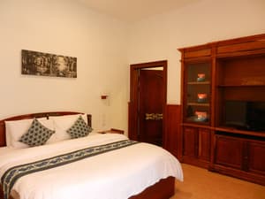 thumbnail: Room