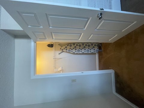 Queen Apartment Closet