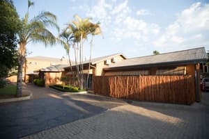 thumbnail: Exterior