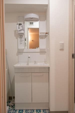 thumbnail: Bathroom sink