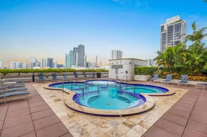thumbnail: Outdoor spa tub