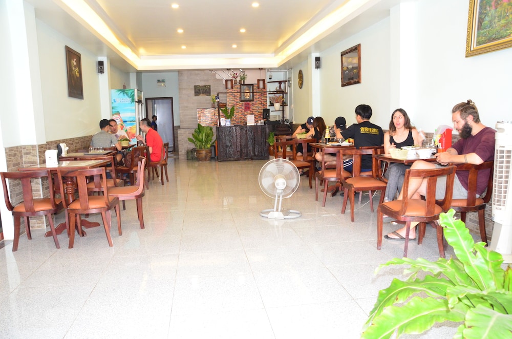 Snack bar