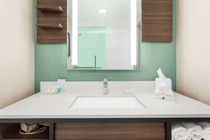 thumbnail: Bathroom shower