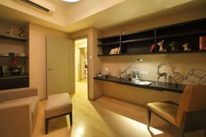 thumbnail: Room