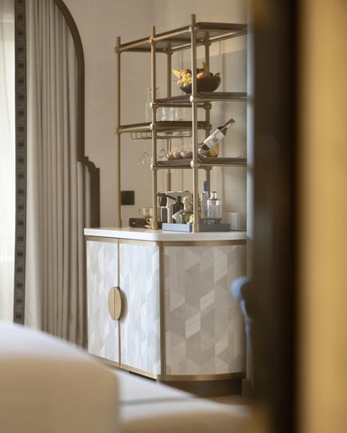 Jumeirah Zabeel Saray Rooms Deluxe Family Room Lounge Bar