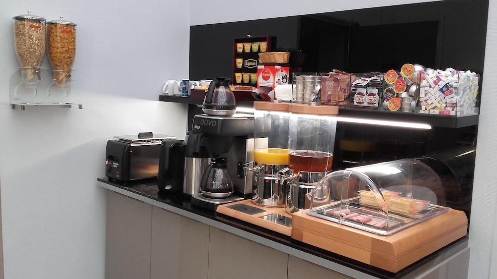 Restaurant-cafeteria