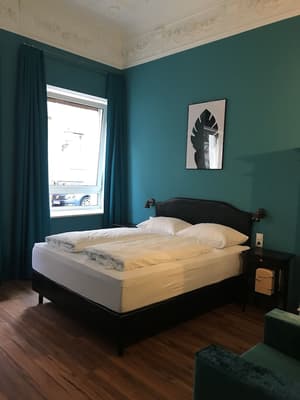 thumbnail: Room