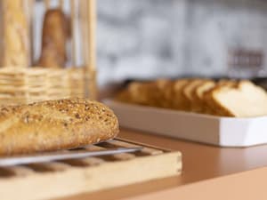 thumbnail: Breakfast area
