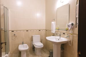thumbnail: Bathroom