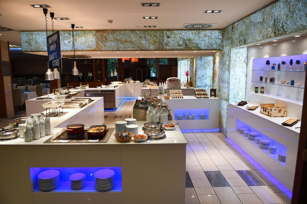 Restaurant-cafeteria