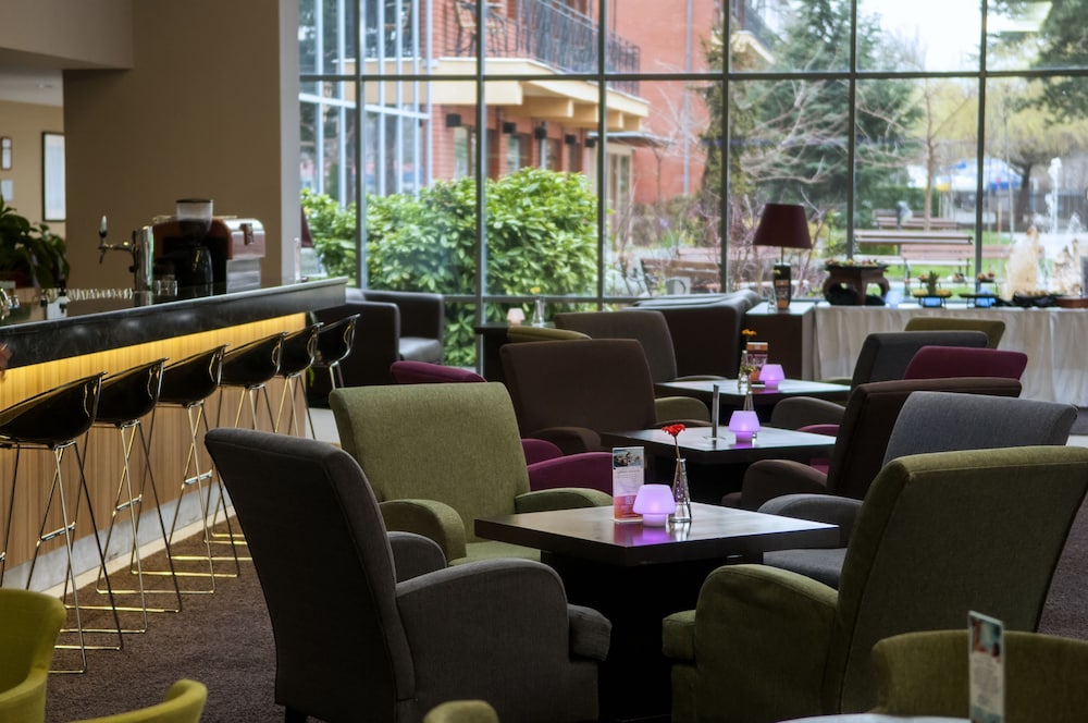 Restaurant-cafeteria