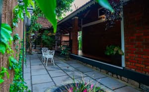 thumbnail: Exterior