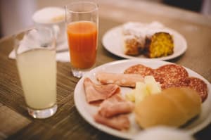 thumbnail: Restaurant