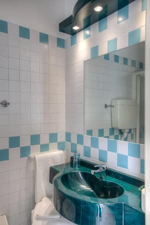 thumbnail: Bathroom